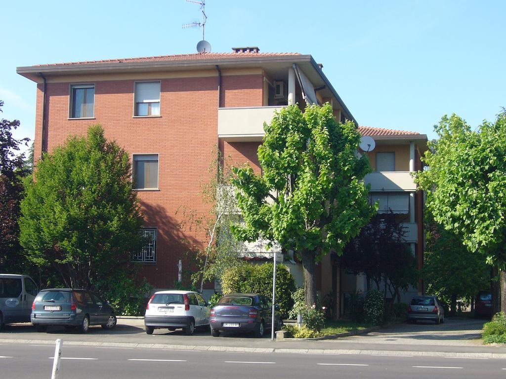 Aparthotel Feeling At Home Castenaso Exterior photo
